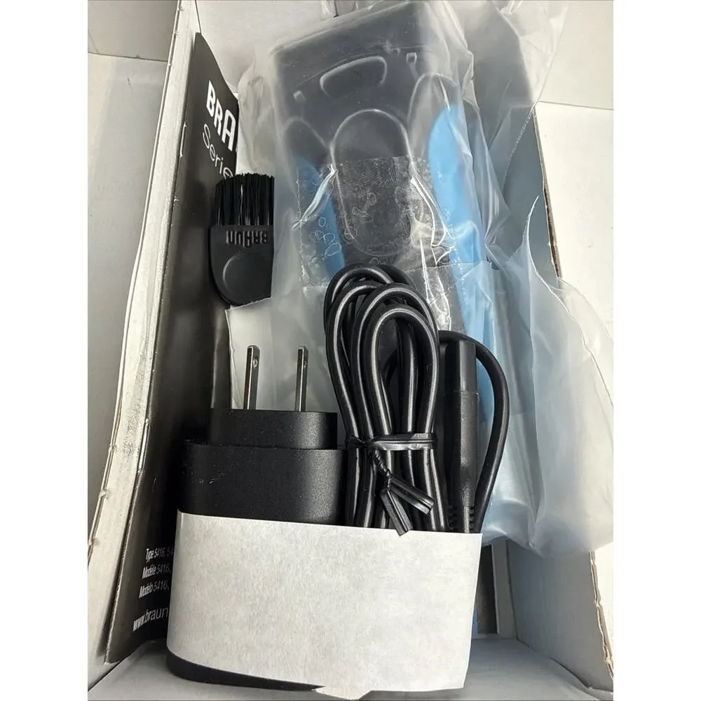 Braun Series 3-3010s Men's Rechargeable Wet & Dry Electric Foil Shaver